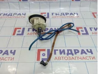 Крышка топливного насоса левая Volkswagen Touareg (GP) 7L0919679A