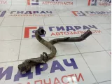 Патрубок отопителя Volkswagen Touareg (GP) 077121131E