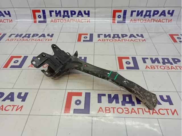 Кронштейн замка капота Volkswagen Touareg (GP) 7L0805799D