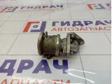 Клапан рециркуляции выхлопных газов правый Volkswagen Touareg (GP) 078131102F