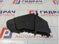 Крышка блока предохранителей Volkswagen Touareg (GP) 7L0937576