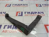 Направляющая заднего бампера правая Volkswagen Touareg (GP) 7L6807862