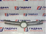 Накладка на решетку радиатора Volkswagen Touareg (GP) 7L6853668B