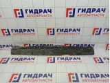 Балка подрадиаторная Volkswagen Touareg (GP) 7L0805551A