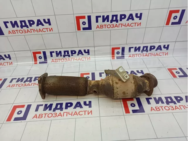 Приемная труба глушителя правая Volkswagen Touareg (GP) 7L6254350FX