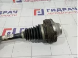 Привод передний Volkswagen Touareg (GP) 7L6407271A