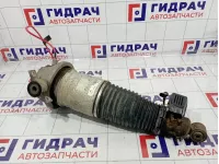 Амортизатор задний левый Volkswagen Touareg (GP) 7L6616019A