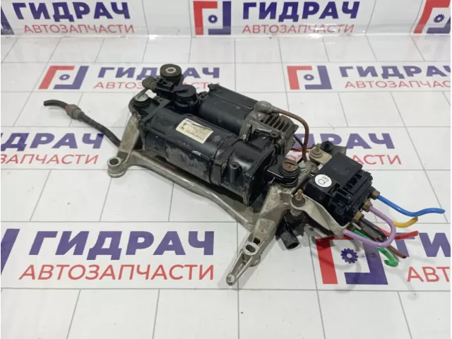 Насос регулировки подвески Volkswagen Touareg (GP) 7L0698007D