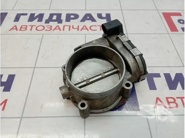 Заслонка дроссельная электрическая Volkswagen Touareg (GP) 077133062A