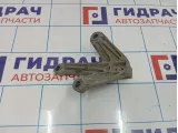 Кронштейн КПП левый Volvo C30 1327603