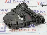 Замок двери передней правой Volvo C30 31253658