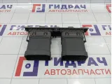 Дефлектор воздушный центральный Volvo S40 39863761
