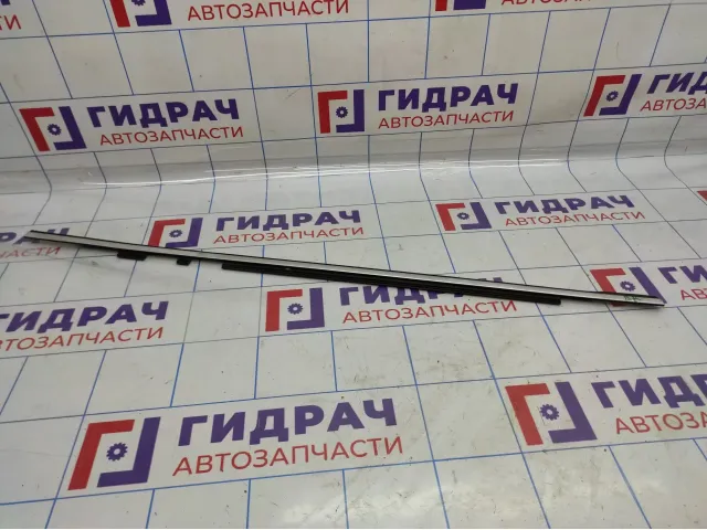 Накладка стекла заднего правого Volvo XC90 30753853.