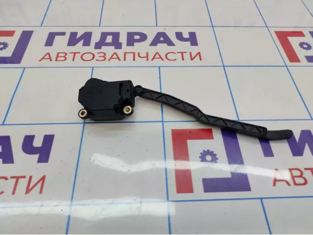 Моторчик заслонки отопителя Volvo XC90 30676511