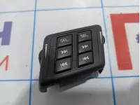 Кнопка управления магнитолы левая на стойку Volvo XC90 8633112