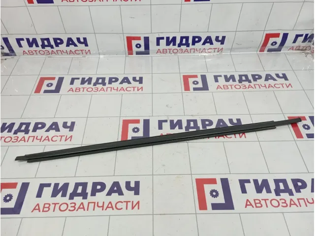 Накладка стекла переднего правого Vortex Tingo