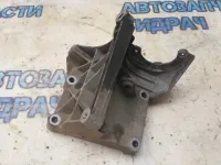 Кронштейн гидроусилителя Audi A8 2003 077260885N Отличное состояние