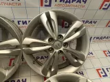 Комплект оригинальных литых дисков Hyundai ix35 R17 5*114.3 4 шт.