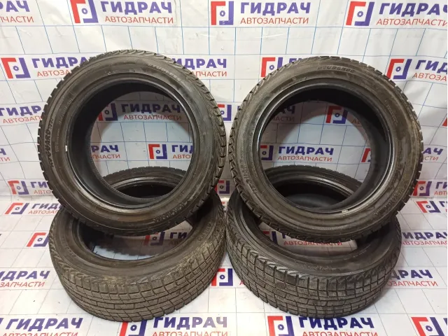 Комплект зимних шин Yokohama Ice Guard IG 30 215/55r17