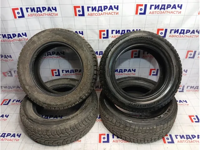 Комплект зимних шин Hankook I&#039;Pike RW11 215/60 R16