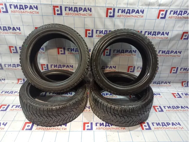 Комплект зимних шин Sailun Ice Blazer WST3 215/45 R17