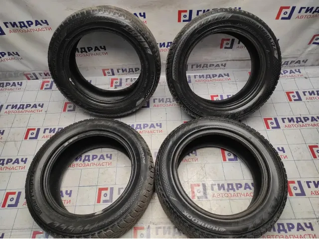 Комлект зимних шин Hankook Winter ICept IZ2 205/55 16 4 шт.