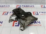 Крышка двигателя передняя 21350-2B012 Hyundai-KIA 