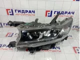 Фара левая Toyota Land Cruiser (150) Prado 8118560N20