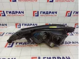 Фара правая Toyota RAV 4 8113042540