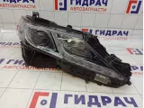 Фара правая Toyota Camry V70 8111033D70