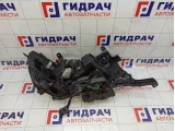 Фара левая Toyota Land Cruiser (200) 8115060J90