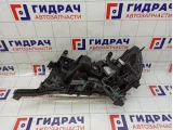 Фара правая Toyota Land Cruiser (200) 8110560K12