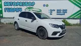 Накладка стекла переднего правого Renault Logan 2 808206884R.