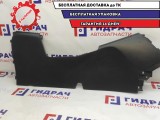 Накладка консоли правая Kia Sportage (SL) 846603W010WK. Царапины.