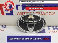 Эмблема решетки радиатора Toyota Hilux (GGN125) 753100K060. Новая.