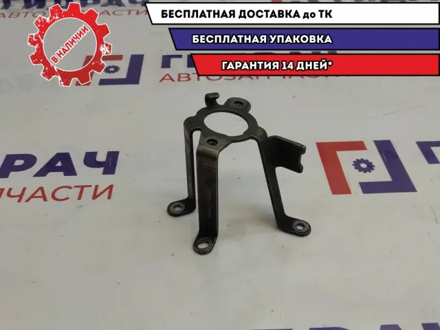 Кронштейн Mercedes Benz ML (W164) 2720101140.